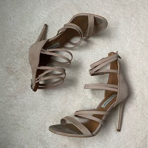 Steve Madden - Nude Heels